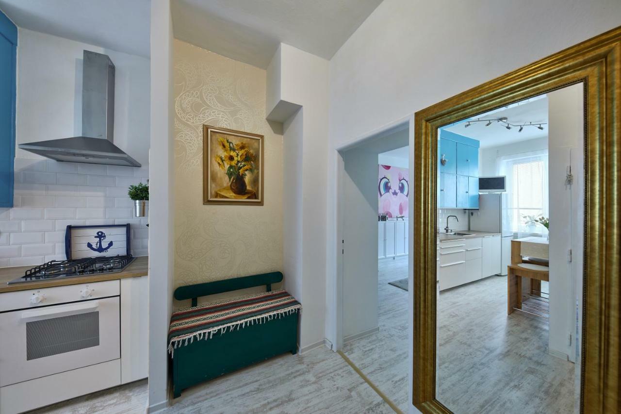 Apartment Pikachu's Gallery - Historical Old Town *