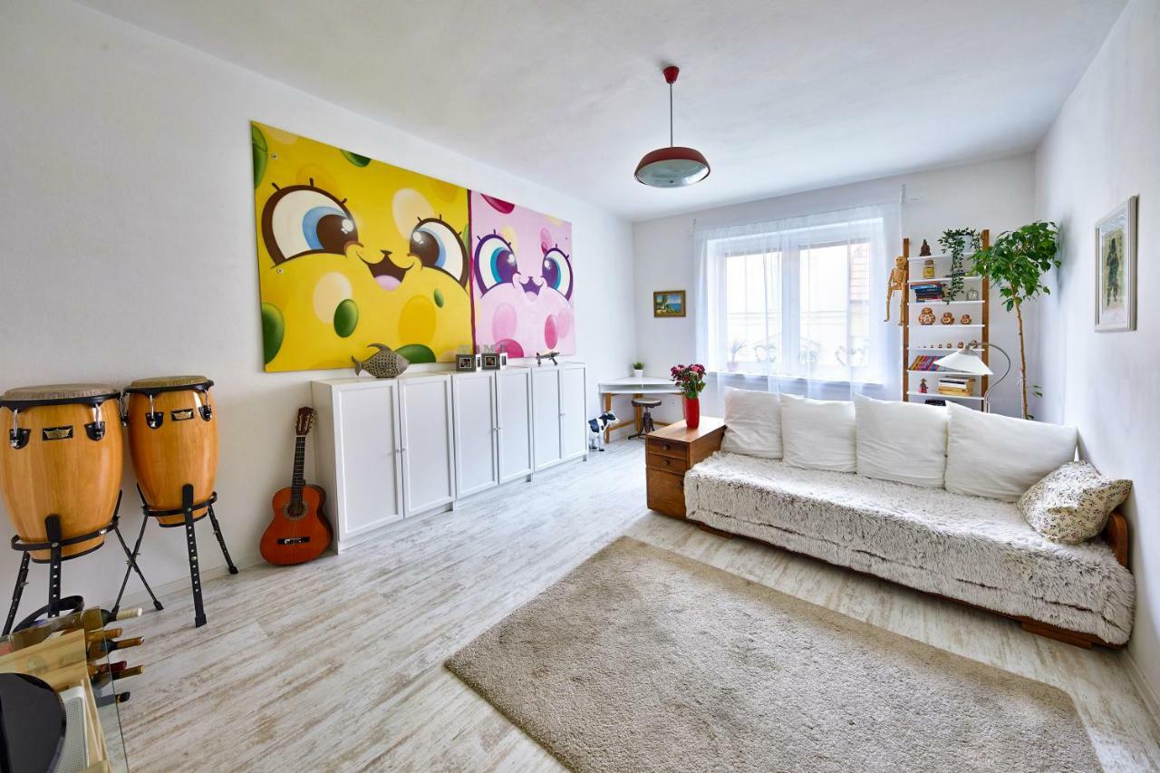Pikachu's Gallery - Historical Old Town Apartmán